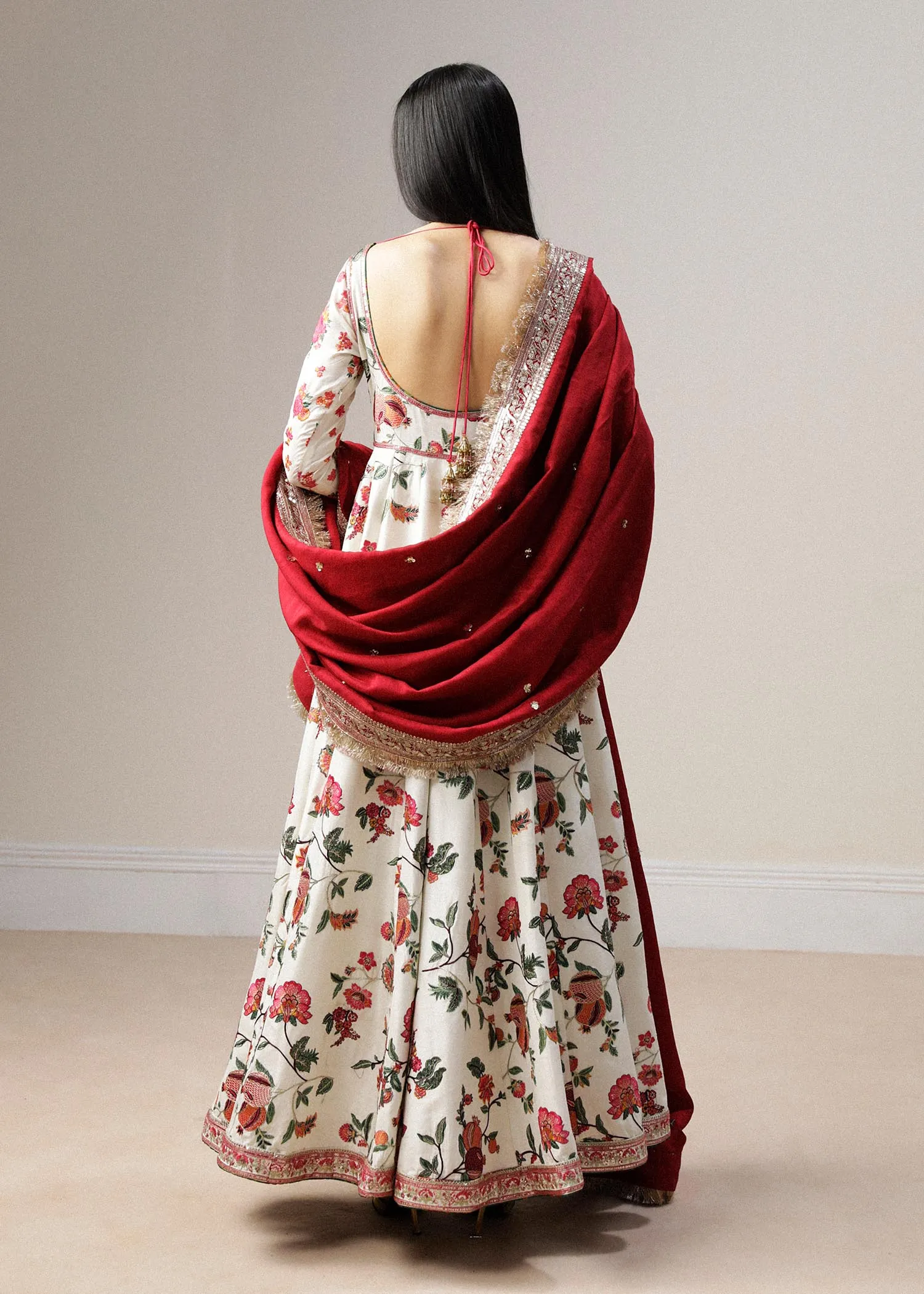 Luxury Pret Aw 24 - Aaaj