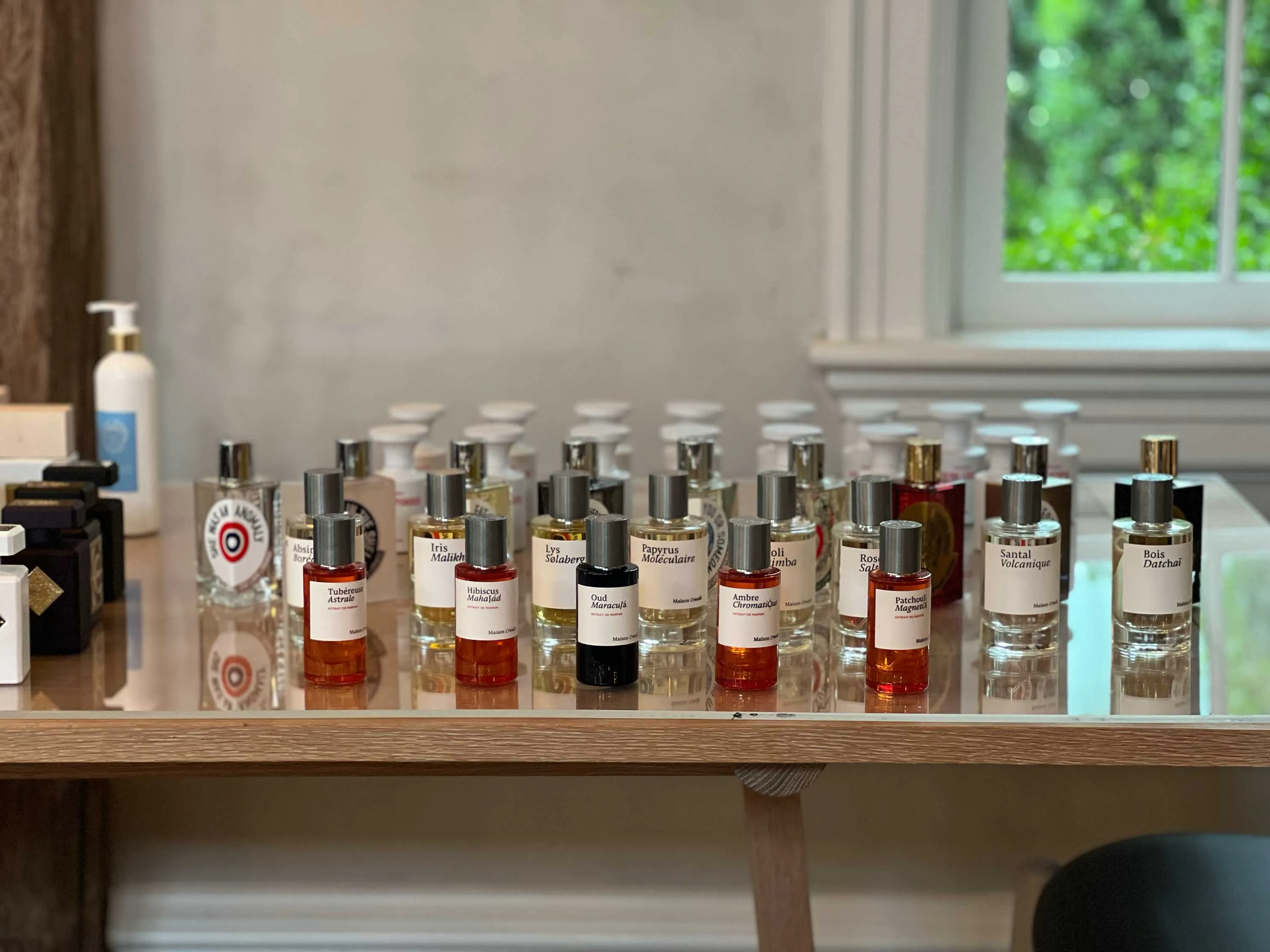 OUD Maracuja Extrait by Maison Crivelli