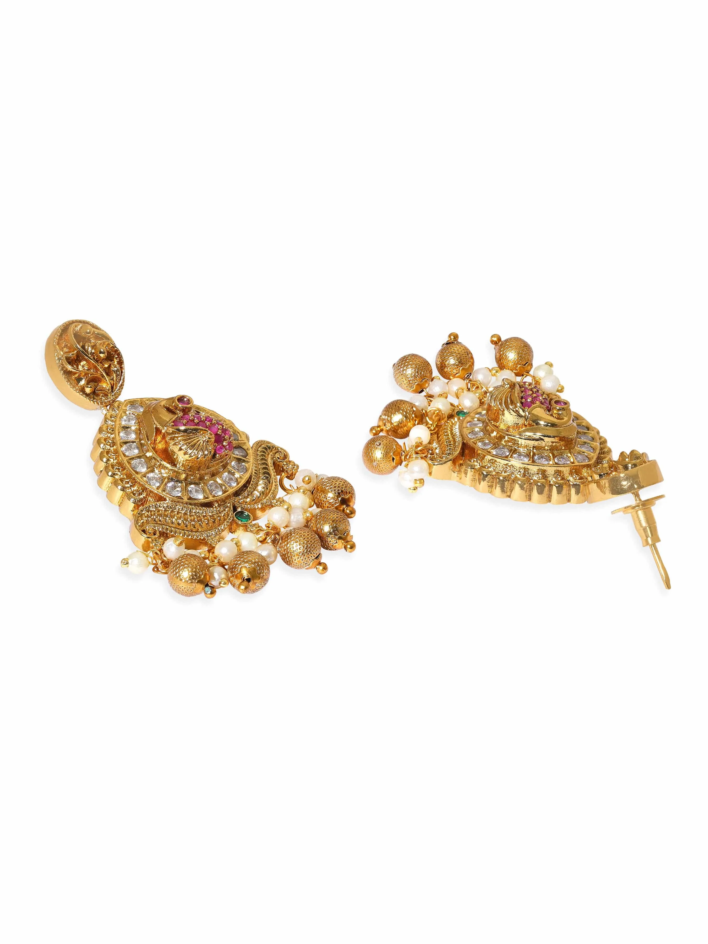 Rubans 22K Gold Plated Kemp & Zirconia Crystal Studded Pearl Beaded Handcrafted Necklace Set