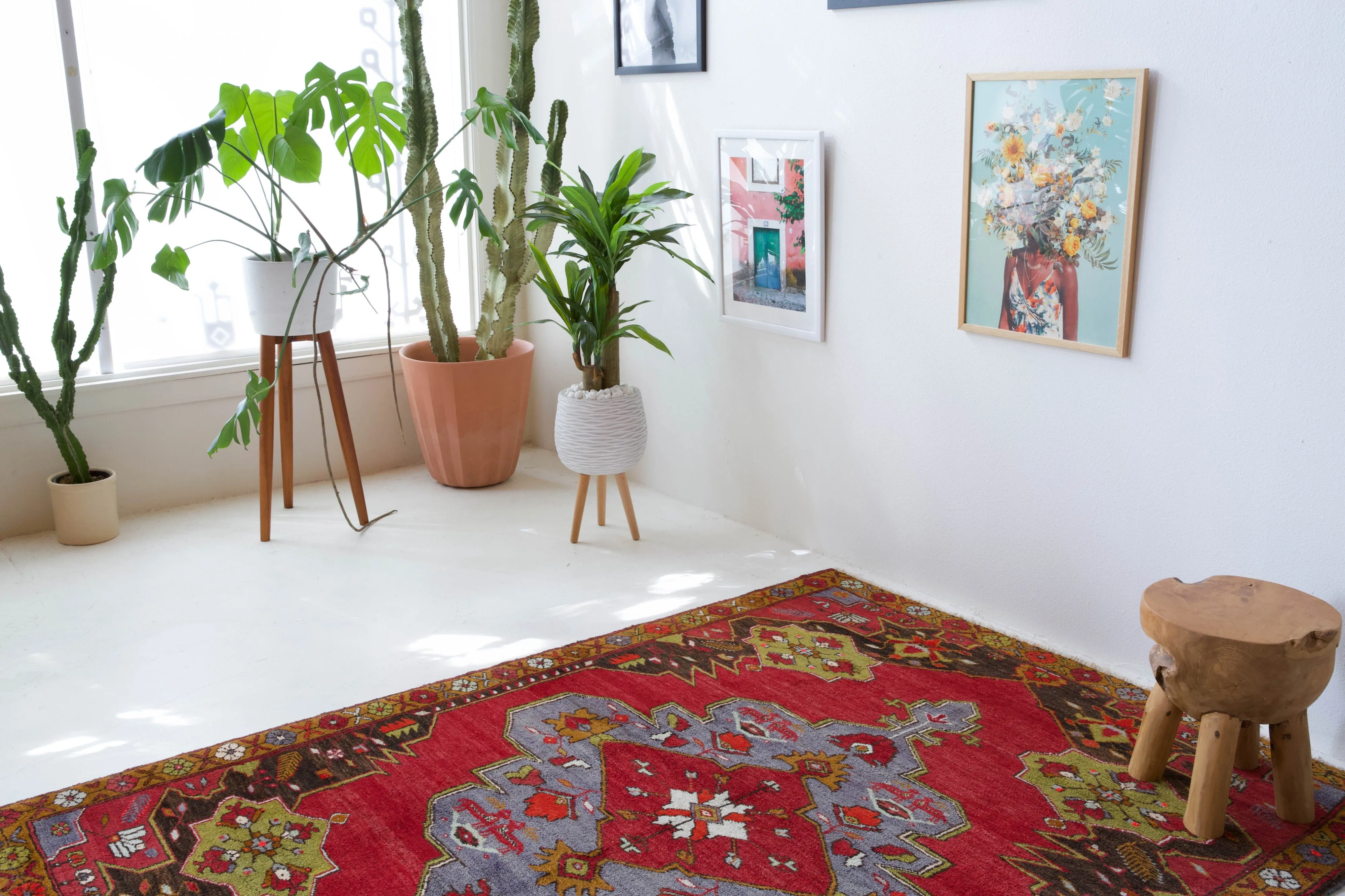 Vintage Konya Karapinar Rug 5'7"x7'9"