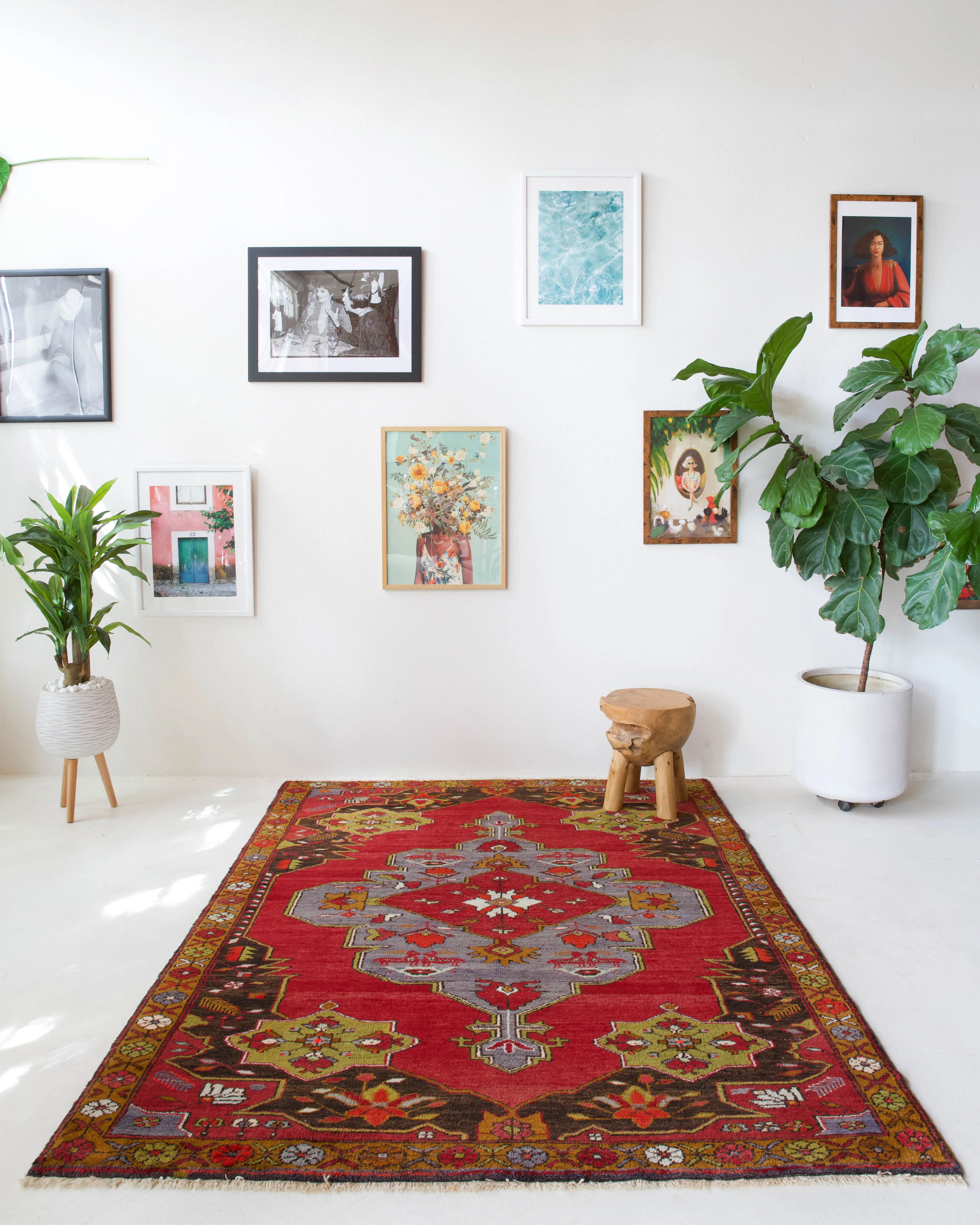 Vintage Konya Karapinar Rug 5'7"x7'9"