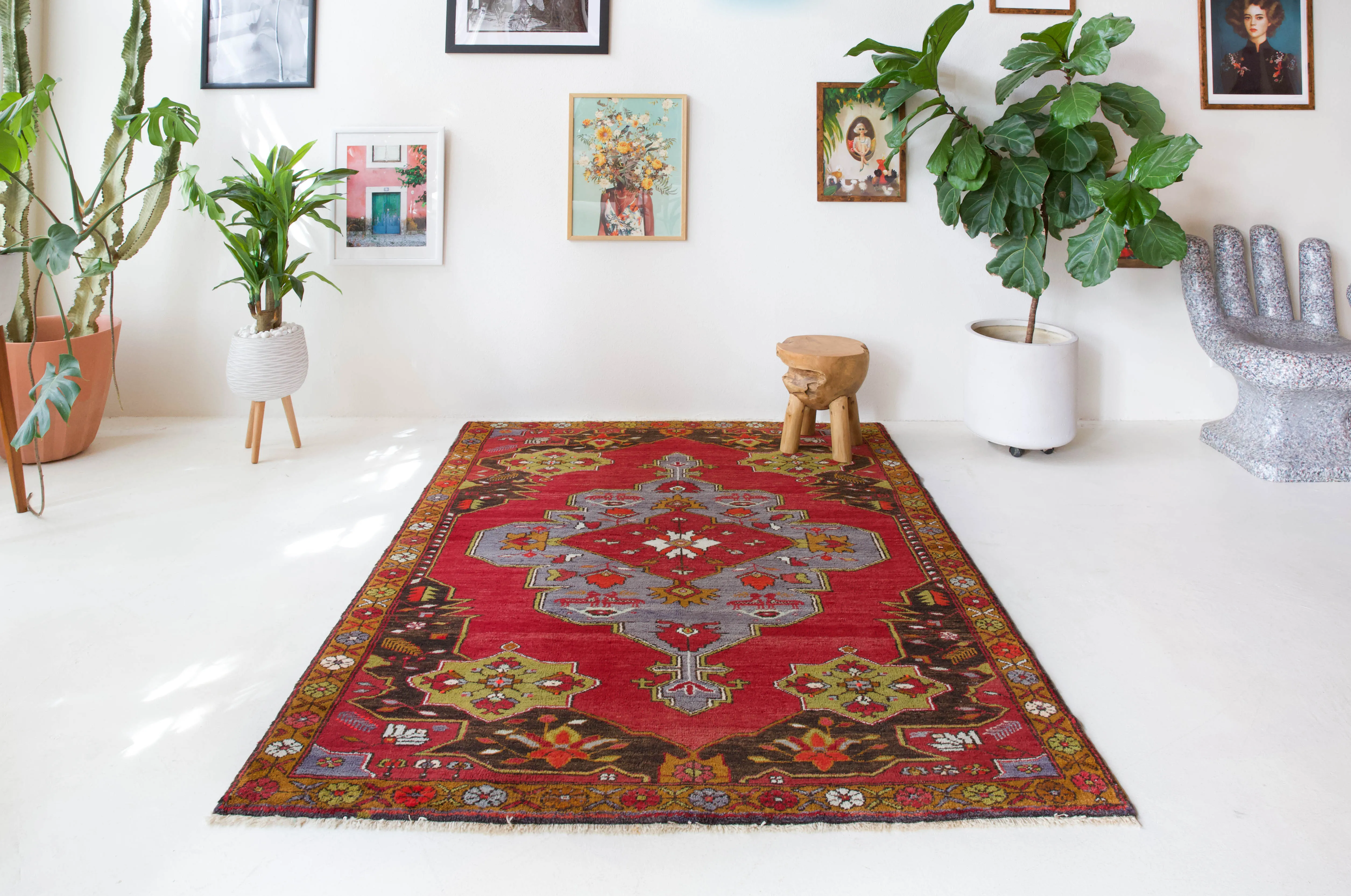 Vintage Konya Karapinar Rug 5'7"x7'9"
