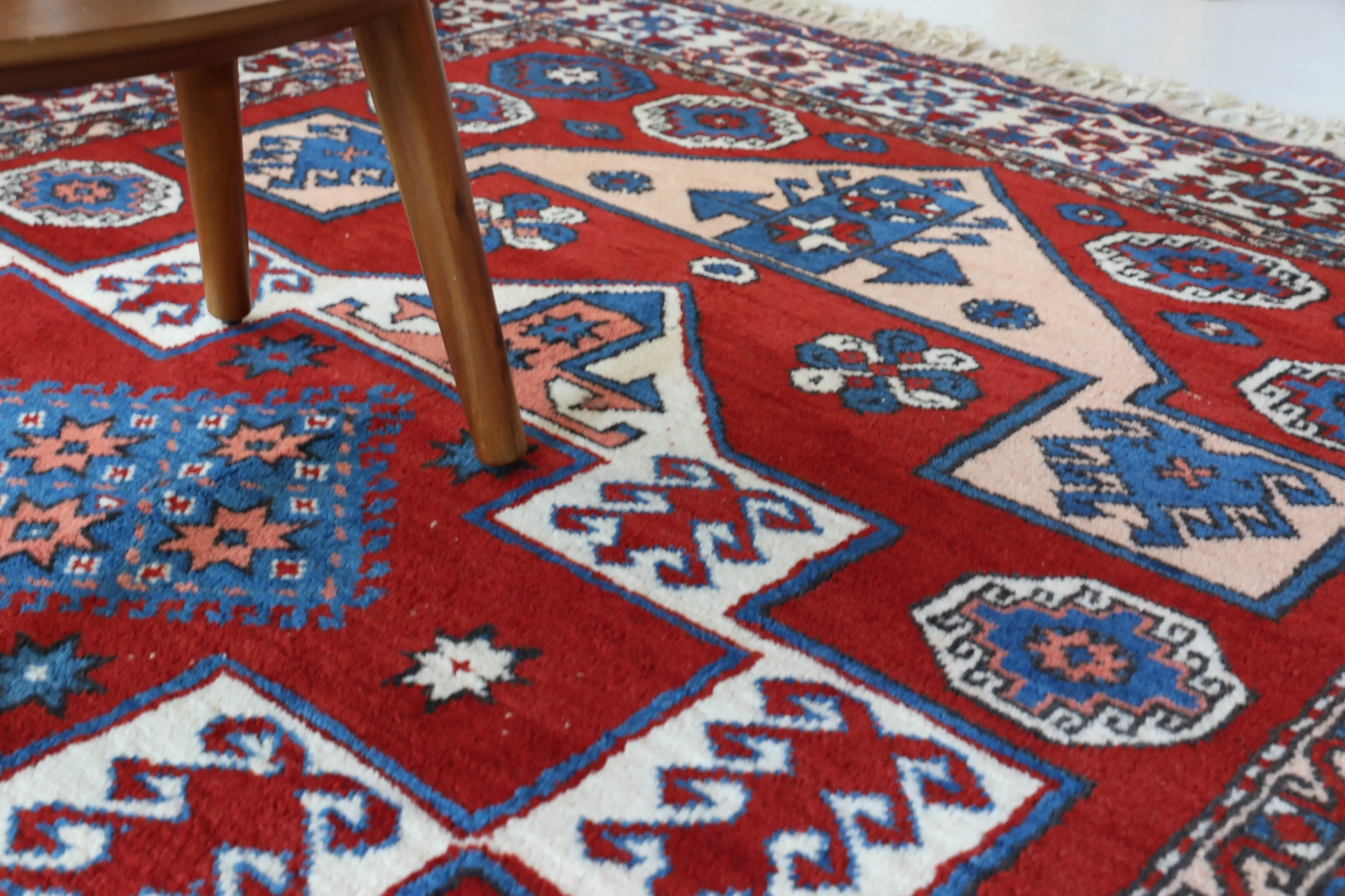 Vintage Pergamum Rug 5'11"x8'10"