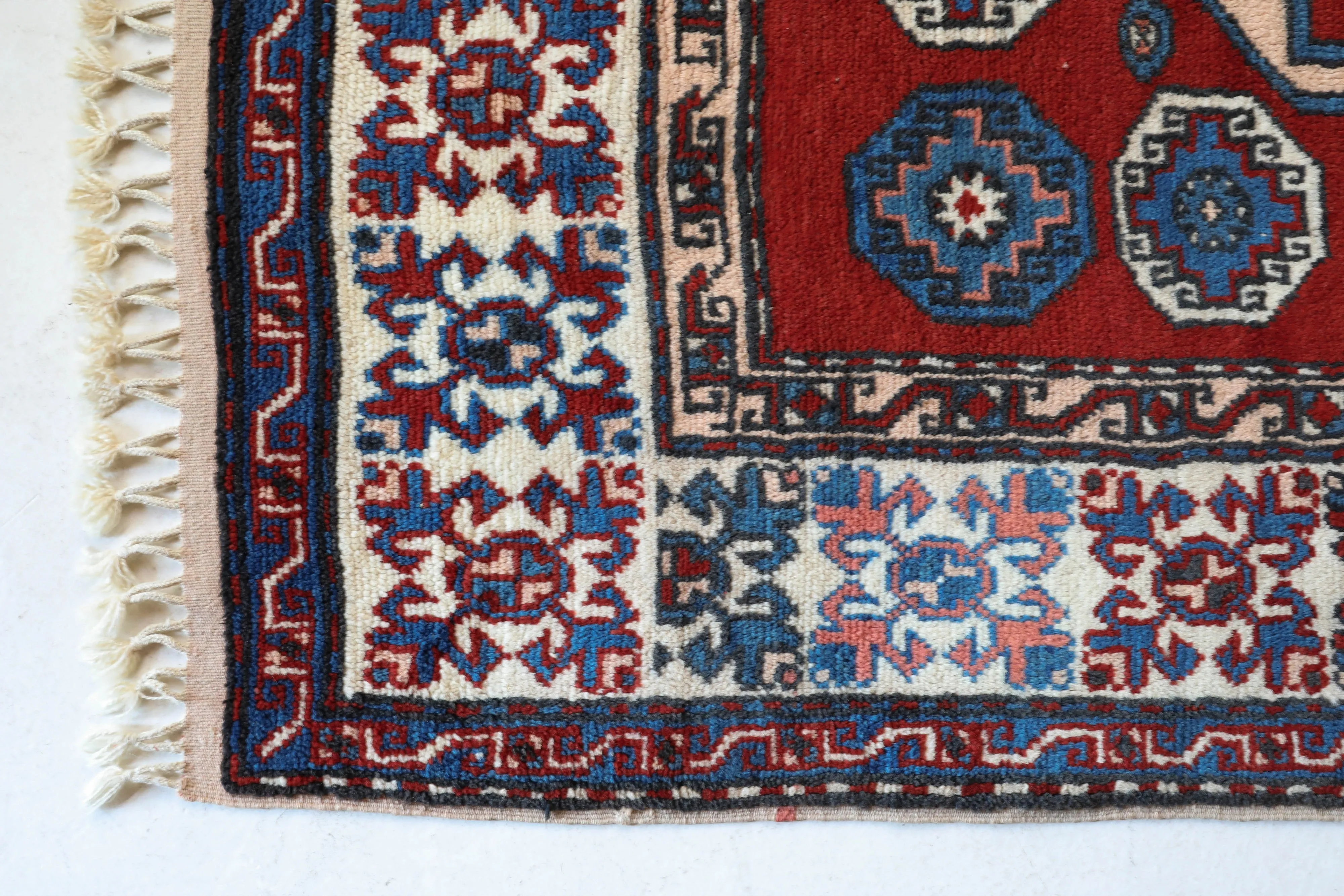 Vintage Pergamum Rug 5'11"x8'10"
